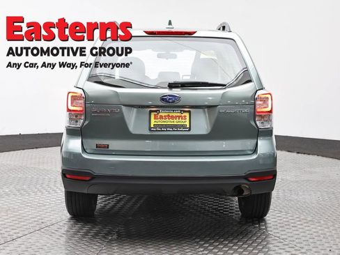 Used 2018 Subaru Forester 2.5i w/ Alloy Wheel Package AWD/4WD image 6
