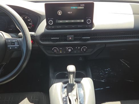 Used 2024 Honda HR-V LX image 17