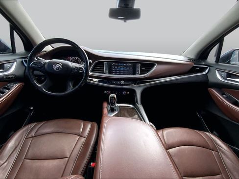 Used 2018 Buick Enclave Avenir w/ Avenir Technology Package FWD image 16