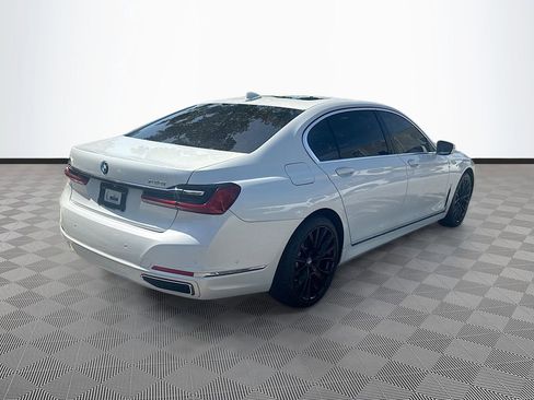 Used 2020 BMW 740i w/ Cold Weather Package RWD image 6