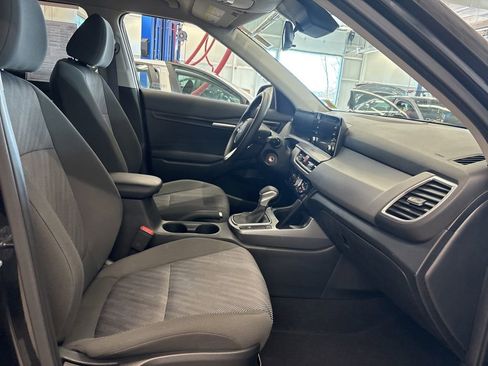 Certified 2024 Kia Seltos LX image 10