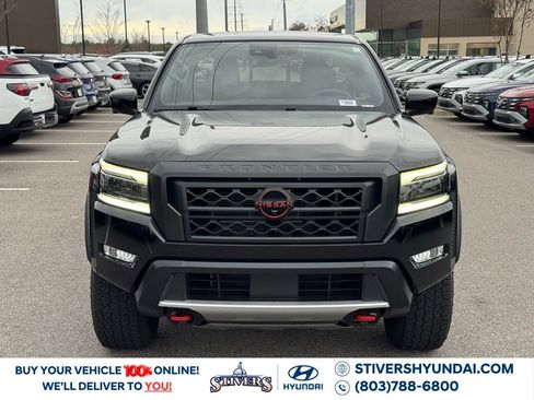 Used 2022 Nissan Frontier PRO-4X image 7
