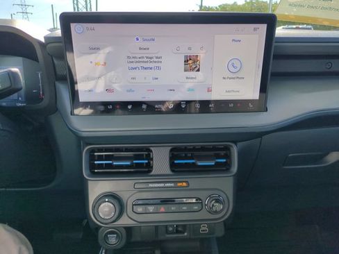 Certified 2025 Ford Maverick Lobo AWD/4WD image 21