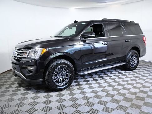 Used 2021 Ford Expedition XLT AWD/4WD image 5