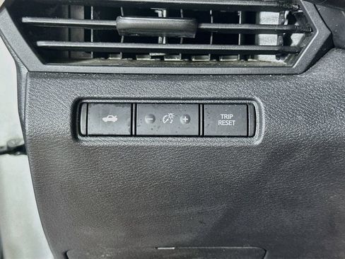 Used 2022 Nissan Altima 2.5 SR FWD image 20