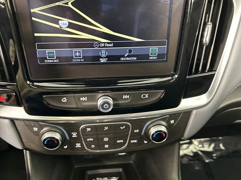 Used 2018 Chevrolet Traverse Premier w/ Driver Confidence II Package image 13