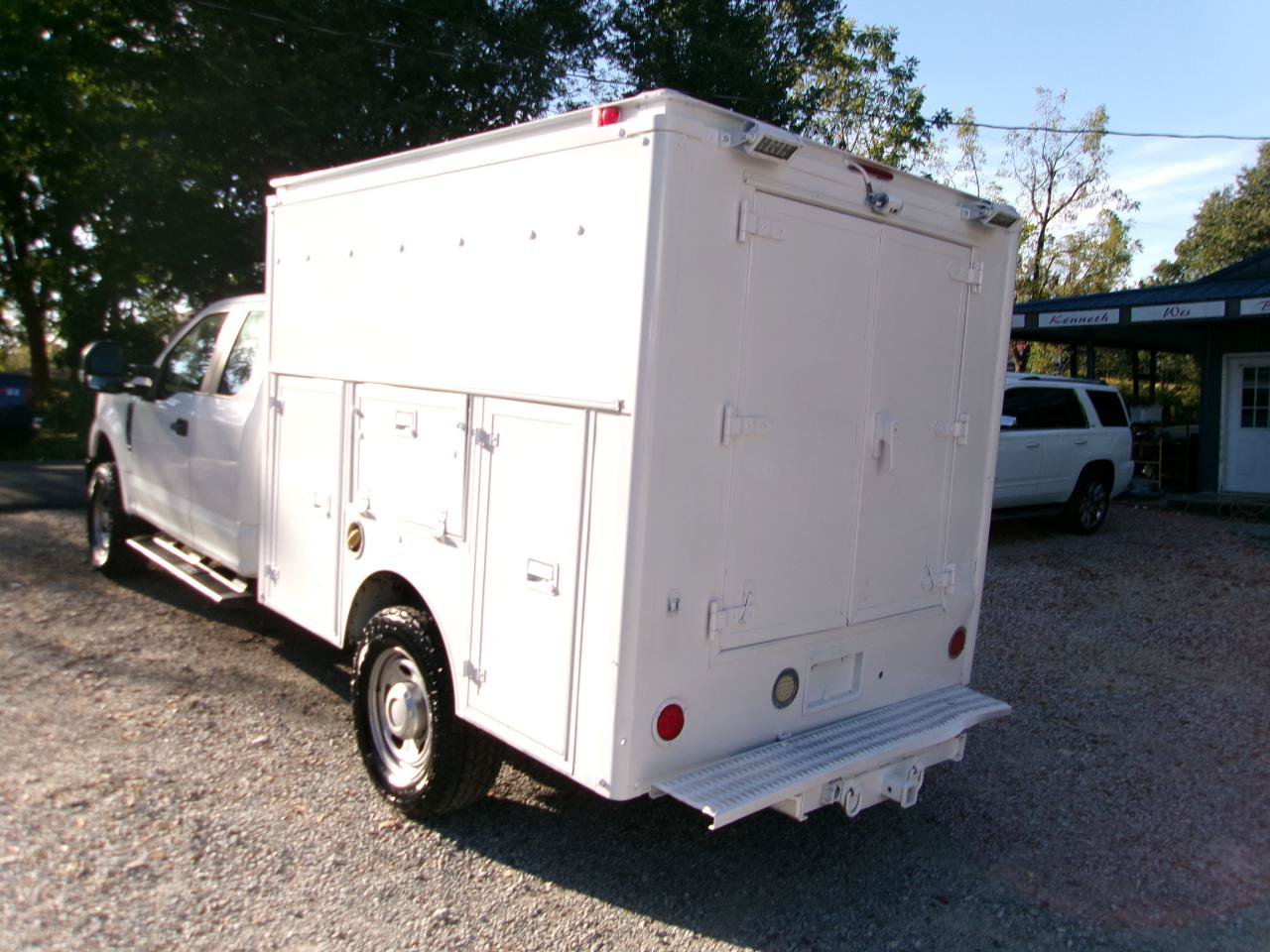 Used 2019 Ford F350 XL w/ Power Equipment Group AWD/4WD image 12