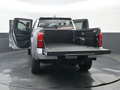 New 2026 Toyota Tacoma SR5 image 33