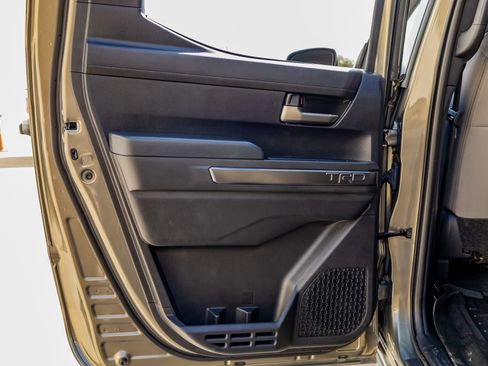 Used 2025 Toyota Tacoma TRD Off-Road w/ TRD Off Road Upgrade Package image 37