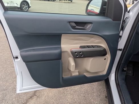 New 2026 Ford Maverick Lariat w/ 4K Tow Package image 12