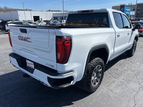 Used 2025 GMC Sierra 1500 AT4 AWD/4WD image 9