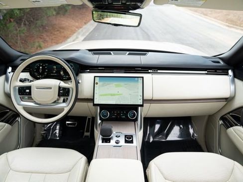 Used 2023 Land Rover Range Rover Long Wheelbase First Edition image 26