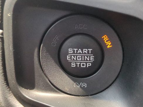 Used 2024 Jeep Wrangler Unlimited Rubicon 4xe AWD/4WD image 31
