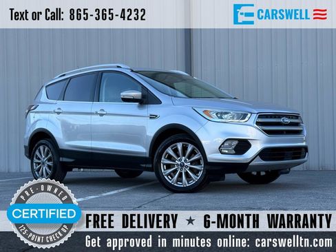 Used 2017 Ford Escape Titanium image 1