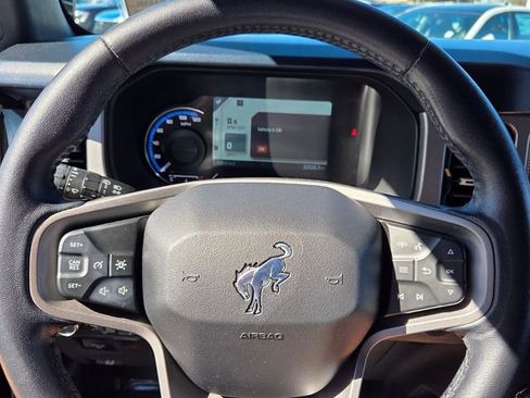 Used 2022 Ford Bronco Outer Banks image 26