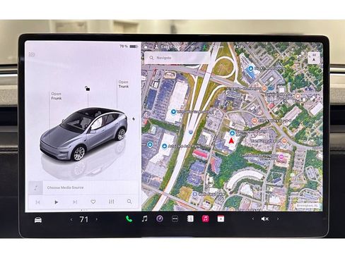 Used 2026 Tesla Model Y Long Range AWD/4WD image 30