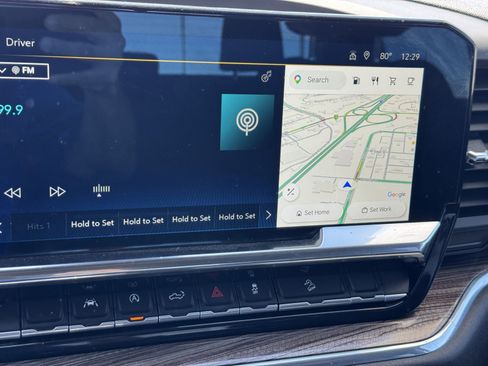 Used 2025 Chevrolet Silverado 1500 LT AWD/4WD image 17