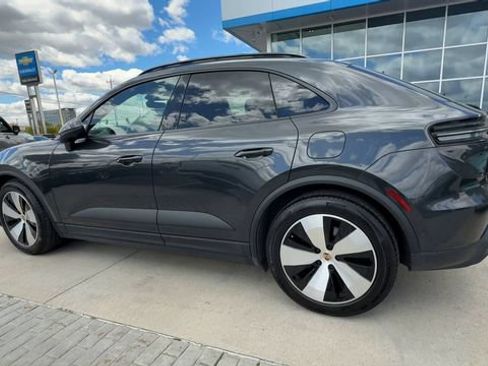 Used 2024 Porsche Macan 4 Electric AWD/4WD image 6