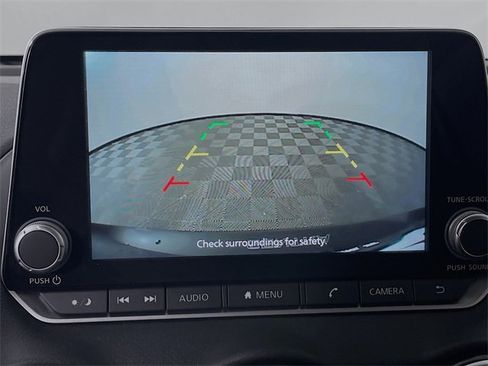 Used 2025 Nissan Sentra SR w/ Midnight Edition image 14