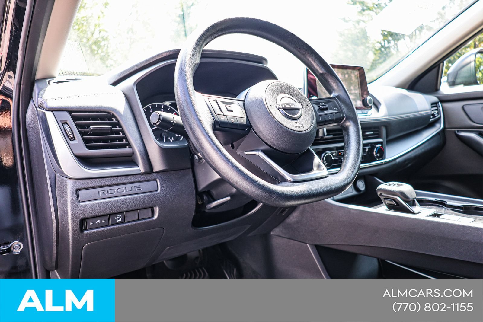 Used 2024 Nissan Rogue S AWD/4WD image 21