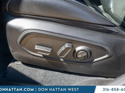 Used 2023 Jeep Grand Cherokee L Laredo AWD/4WD image 19