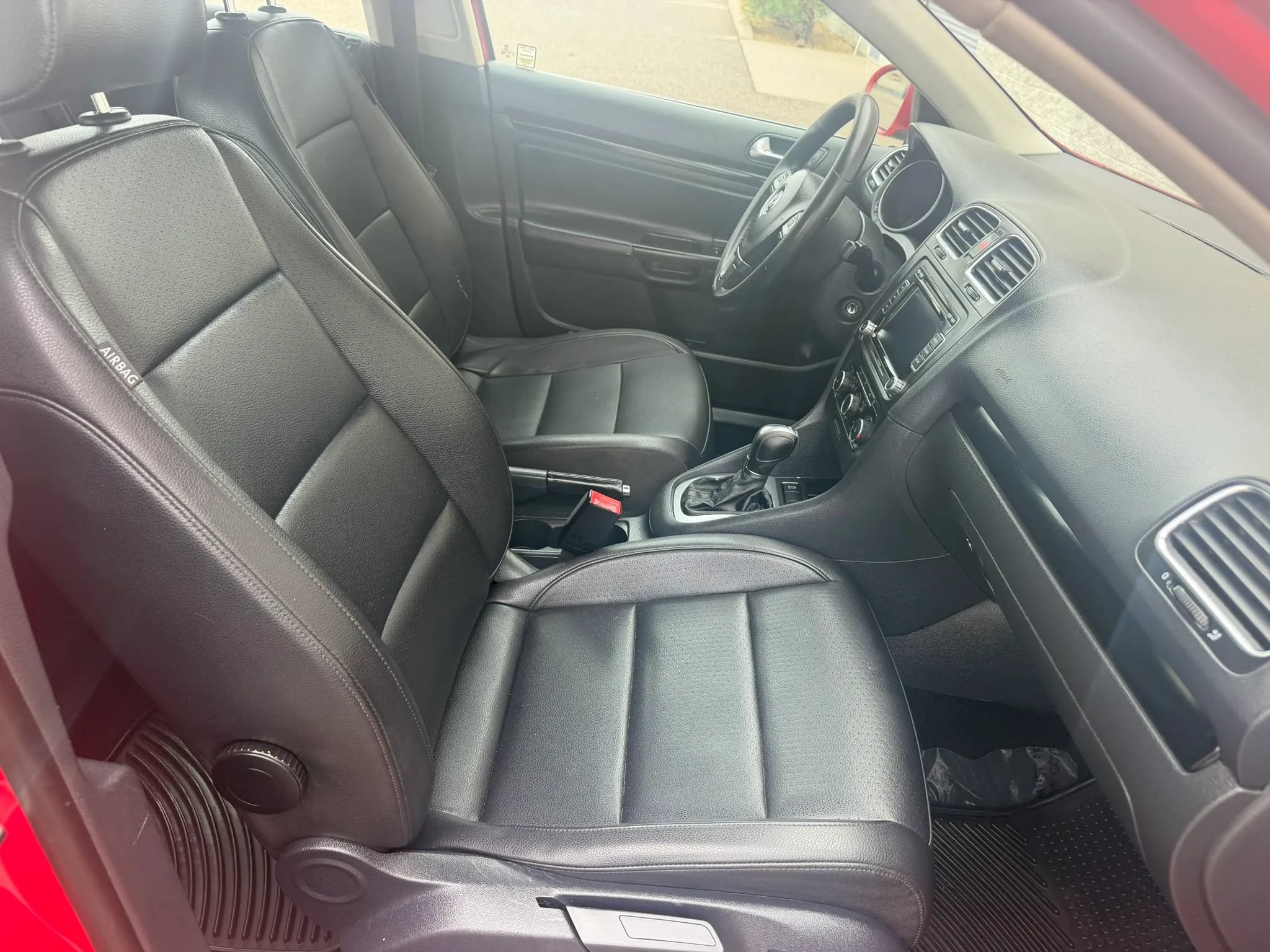 Used 2012 Volkswagen Jetta TDI FWD image 13