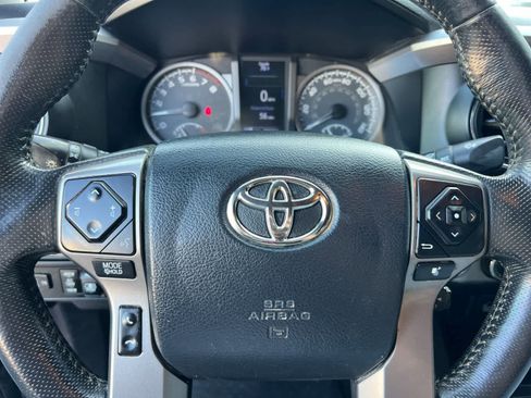 Used 2017 Toyota Tacoma Limited w/ Tow Package image 23