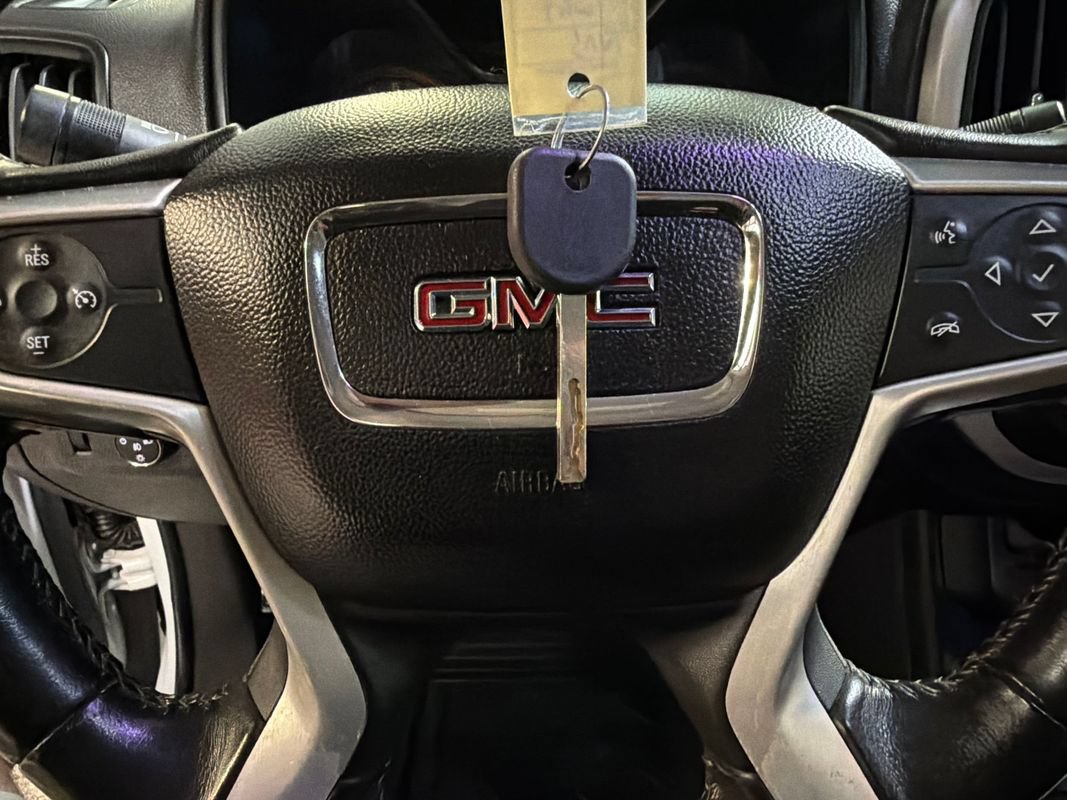 Used 2015 GMC Canyon SLE RWD image 49