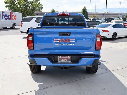 New 2026 GMC Canyon Elevation w/ Convenience Package image 5