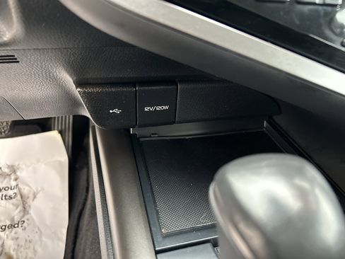 Certified 2023 Toyota Camry SE image 27