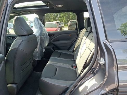 New 2026 Subaru Forester Wilderness AWD/4WD image 8