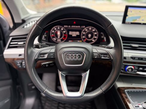 Used 2018 Audi Q7 2.0T Premium Plus w/ Premium Plus Package AWD/4WD image 29