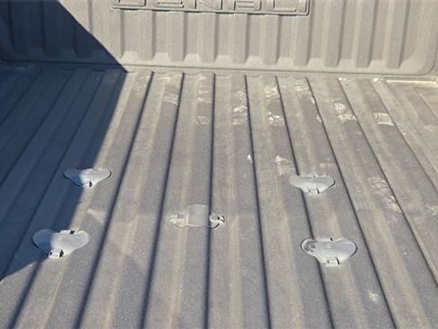 Used 2022 GMC Sierra 2500 Denali image 22