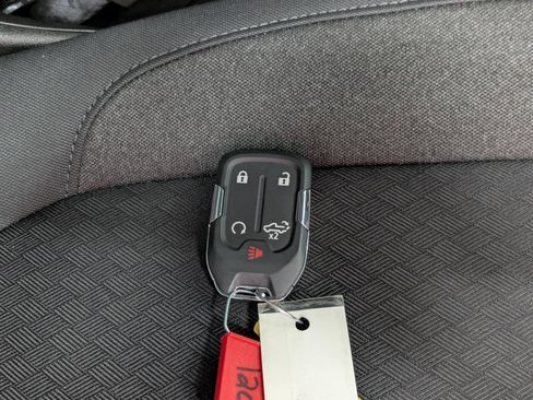 Used 2019 Chevrolet Silverado 1500 LT w/ All-Star Edition image 14