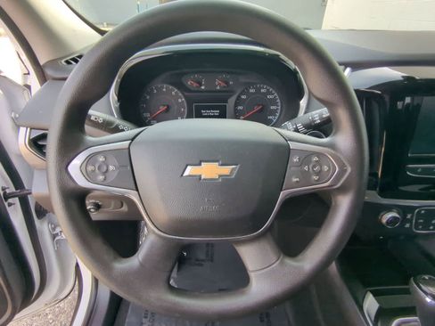 Used 2019 Chevrolet Traverse LS FWD image 22