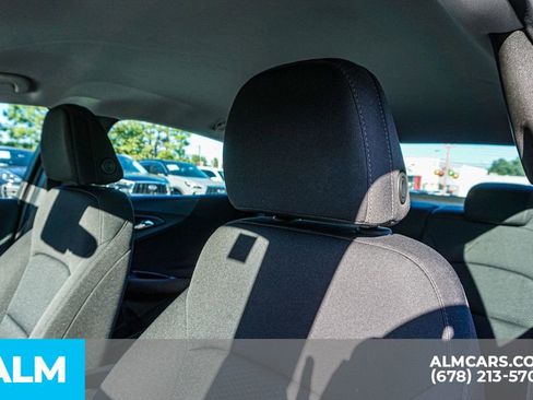 Used 2023 Chevrolet Malibu LT image 17