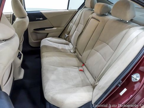 Used 2014 Honda Accord EX image 16