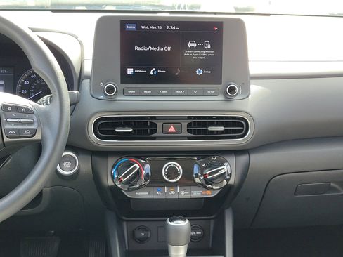 Used 2023 Hyundai Kona SEL AWD/4WD image 19