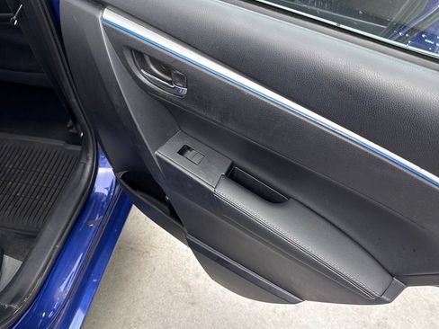 Used 2014 Toyota Corolla S FWD image 36