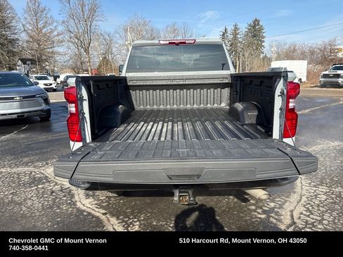 Used 2025 Chevrolet Silverado 2500 Custom w/ Custom Value Package image 27