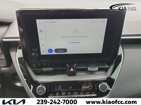 Used 2024 Toyota Corolla Cross AWD Hybrid image 23
