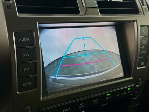 Used 2014 Lexus GX 460 w/ Premium Package image 23