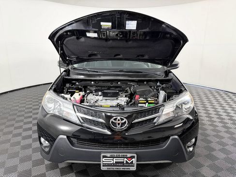 Used 2015 Toyota RAV4 XLE AWD/4WD image 20