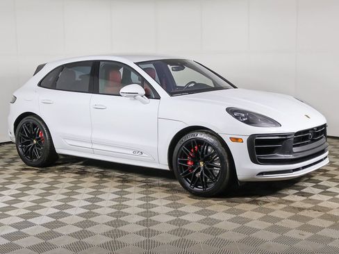 Used 2024 Porsche Macan GTS AWD/4WD image 2
