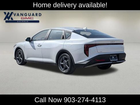 Used 2025 Kia K4 FWD image 8
