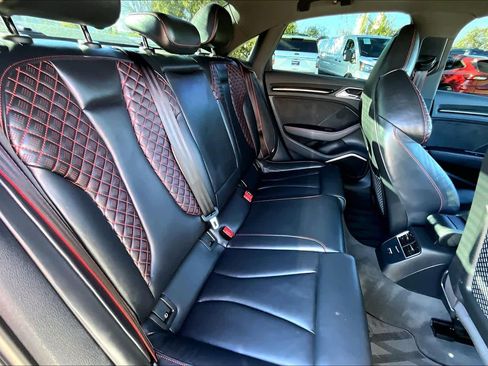 Used 2018 Audi RS 3 w/ Dynamic Plus Package image 19