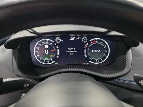 Used 2023 Aston Martin DBX AWD/4WD image 6
