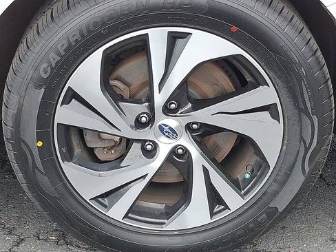 Used 2023 Subaru Legacy Premium AWD/4WD image 8