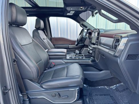 Used 2023 Ford F150 Lariat w/ Max Trailer Tow Package image 17