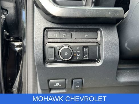 Used 2024 Ford F250 Lariat w/ Chrome Package AWD/4WD image 35